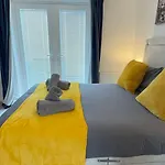 Apartmán Contractor Stays, Fast Wifi, Free Parking, Work *