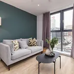 Cable Street Serviced *