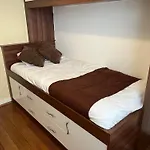 The Eastern Hive - King Bed, 3x Parking, Coop Live & Etihad * Manchester