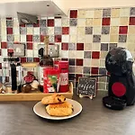 The Eastern Hive - King Bed, 3x Parking, Coop Live & Etihad Manchester