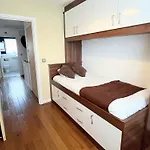The Eastern Hive - King Bed, 3x Parking, Coop Live & Etihad *