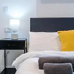 Lägenhet Duplex In Salford, 2br&2ba, Full Kitchen *