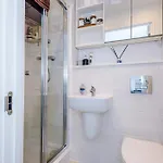 Spacious In Mcr - Free Parking, Ps5 & Superfast Wifi Manchester