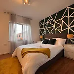 Stylish 4bd Townhouse - Centre - O2 Apollo * Manchester