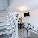 New! 2br With Parking, Near * Manchester