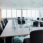 Marriott Victoria &