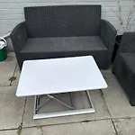 Female&family Single, Double And King Size With Shared Bathroom