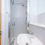 Stylish Two Bedroom With Balcony * Manchester