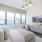 Apartmán Large Centre Stylish And Spacious *