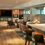 Marriott Piccadilly Hotel 4*
