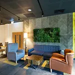 Staycity Piccadilly Aparthotel 4*