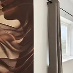 Modern 3-bed Townhouse Centre Free Parking Σπίτι διακοπών *