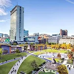 Modern City-centre | Sleeps 12 | Free Parking 別荘 マンチェスター