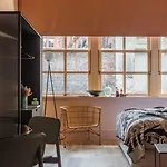 Whitworth Locke 4* Manchester