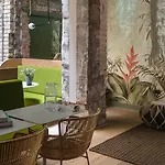 Whitworth Locke 4* Manchester