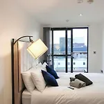 Modern Duplex Centre Lägenhet