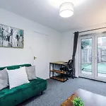 Daire Centre,central House, Free Parking Manchester