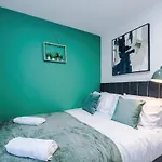 Centre,central House, Free Parking Daire
