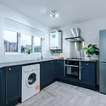 Daire Centre,central House, Free Parking *
