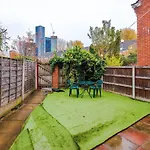 Daire Centre,central House, Free Parking Manchester