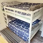 Lux Shared Flat With 2 Private Bedrooms And 2 Private En-suite Bathrooms * Manchester