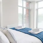 Bright 1 Bed - Sleeps 2 Apartmán