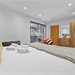 Penthouse Perfect For Couples By Ao Arena - Pass The Keys * Manchester