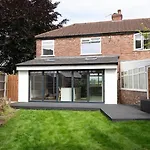 Дом отдыха Stylish Modern Near Mcr Centre Coop & Etihad *