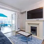 3br By Kammili With Free Parking & Fast Access * Manchester