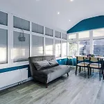 3br By Kammili With Free Parking & Fast Access Tatil Evi Manchester