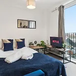 アパート 1br Nr Arena,attractions&wifi *