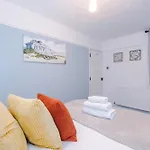 Дом отдыха Ideal Group 3br House For 8 Parking