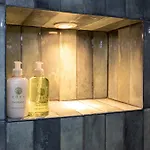 Detached House In Prestwich Sleeps 10 With Parking 曼彻斯特