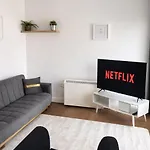 Modern 2 Bedroom In Centre With Free Wifi * Manchester