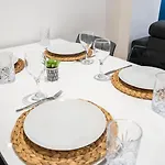 Stylish Modern In The Heart Of The Apartmán