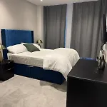 Luxury With Gym & Parking *