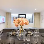 Juniper At The Heim *