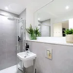 Juniper At The Heim * Manchester