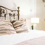 Apartmán Stylish Modern In The Heart Of The *