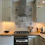 Stylish Interior Cosy Haven - On-street Parking Nyaraló Manchester