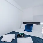 Stylish 2br 3 Baths 6 Guests *