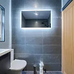 Apartman Long - 3br - Sleeps 6 - Free Parking