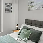 Spectacular Balcony View In Centre Апартаменты
