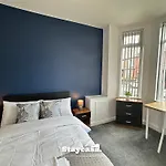 Daisybank Co-living - Private Self-cater Tatil Evi *