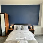 Tatil Evi Daisybank Co-living - Private Self-cater *