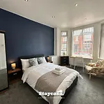 Daisybank Co-living - Private Self-cater