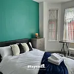 Daisybank Co-living - Private Self-cater