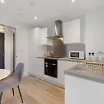 公寓 New 2br In Kinetic, Talbot Road