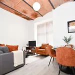 Beautiful 2 Bed Near Etihad Daire Manchester