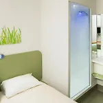 Ibis Budget Centre Pollard Street Hotel 2*